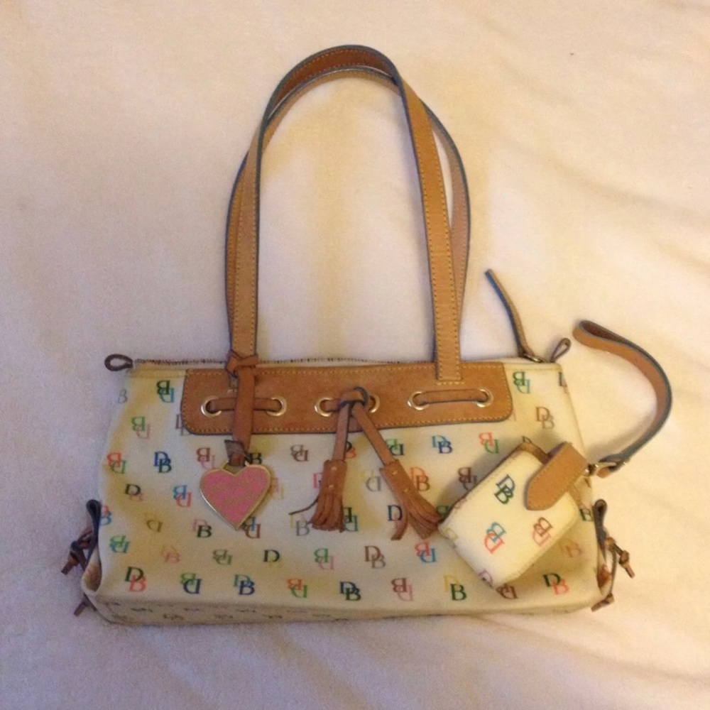 Dooney & Bourke Handbag